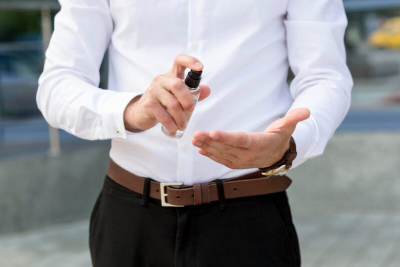 Los gigantes del aroma: Las 5 mejores marcas de perfumes masculinos del mundo