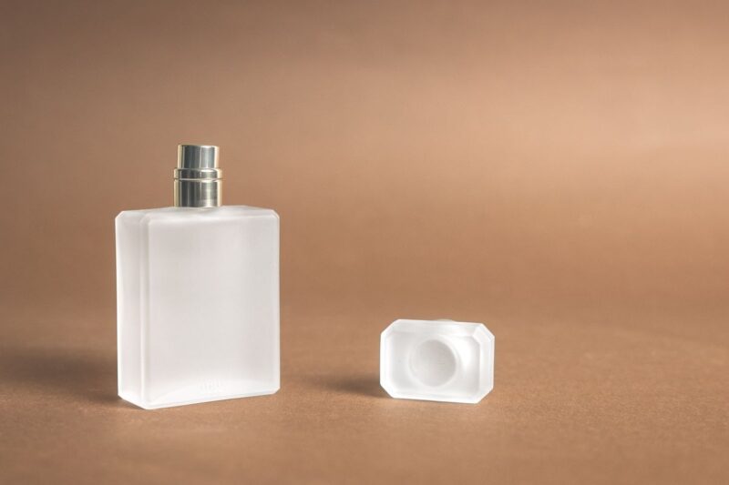 Perfumes para niños: cuatro opciones comparadas por fórmula, aroma y duración